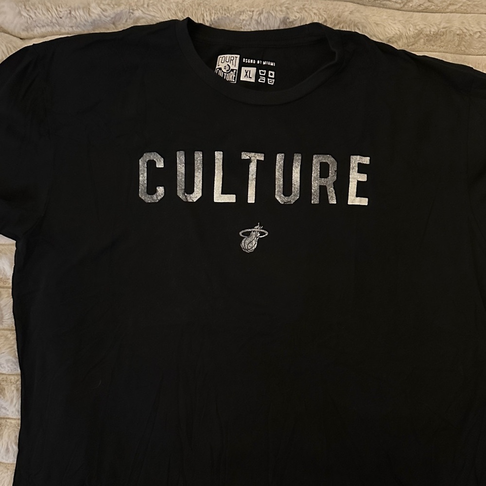 Court Culture Miami Heat NBA shirt size XL